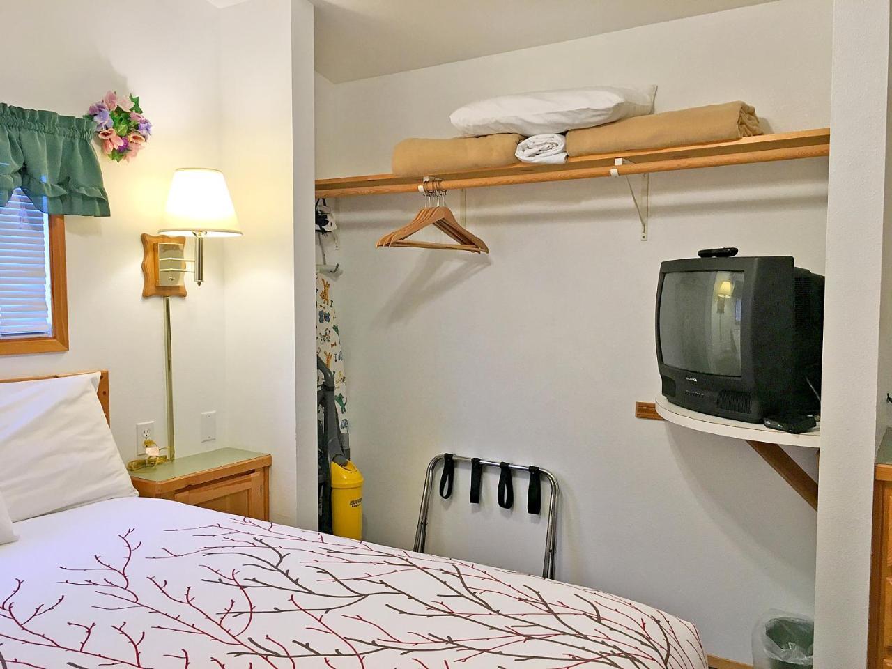 Park Motel And Cabins Флоренс Екстер'єр фото