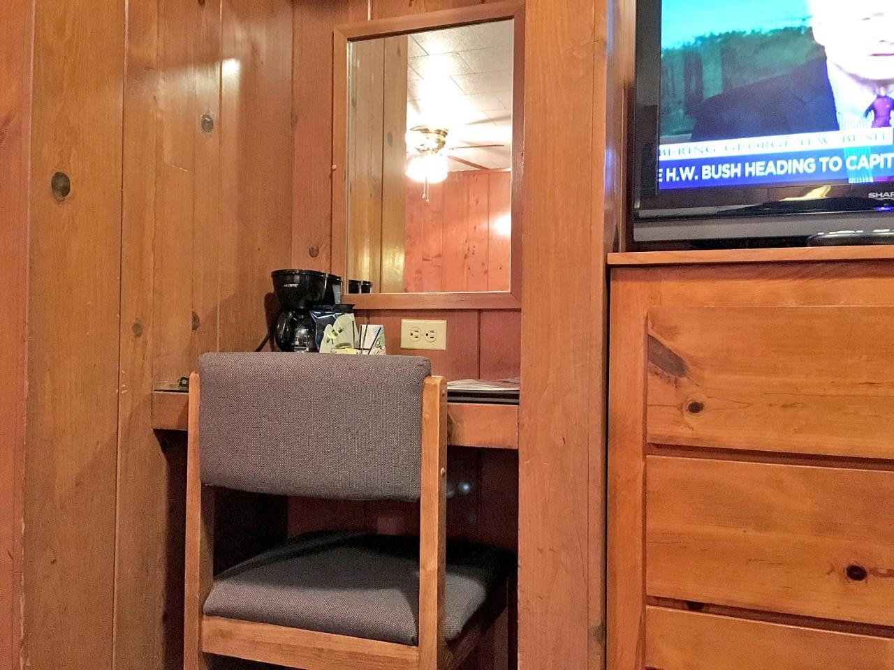 Park Motel And Cabins Флоренс Екстер'єр фото